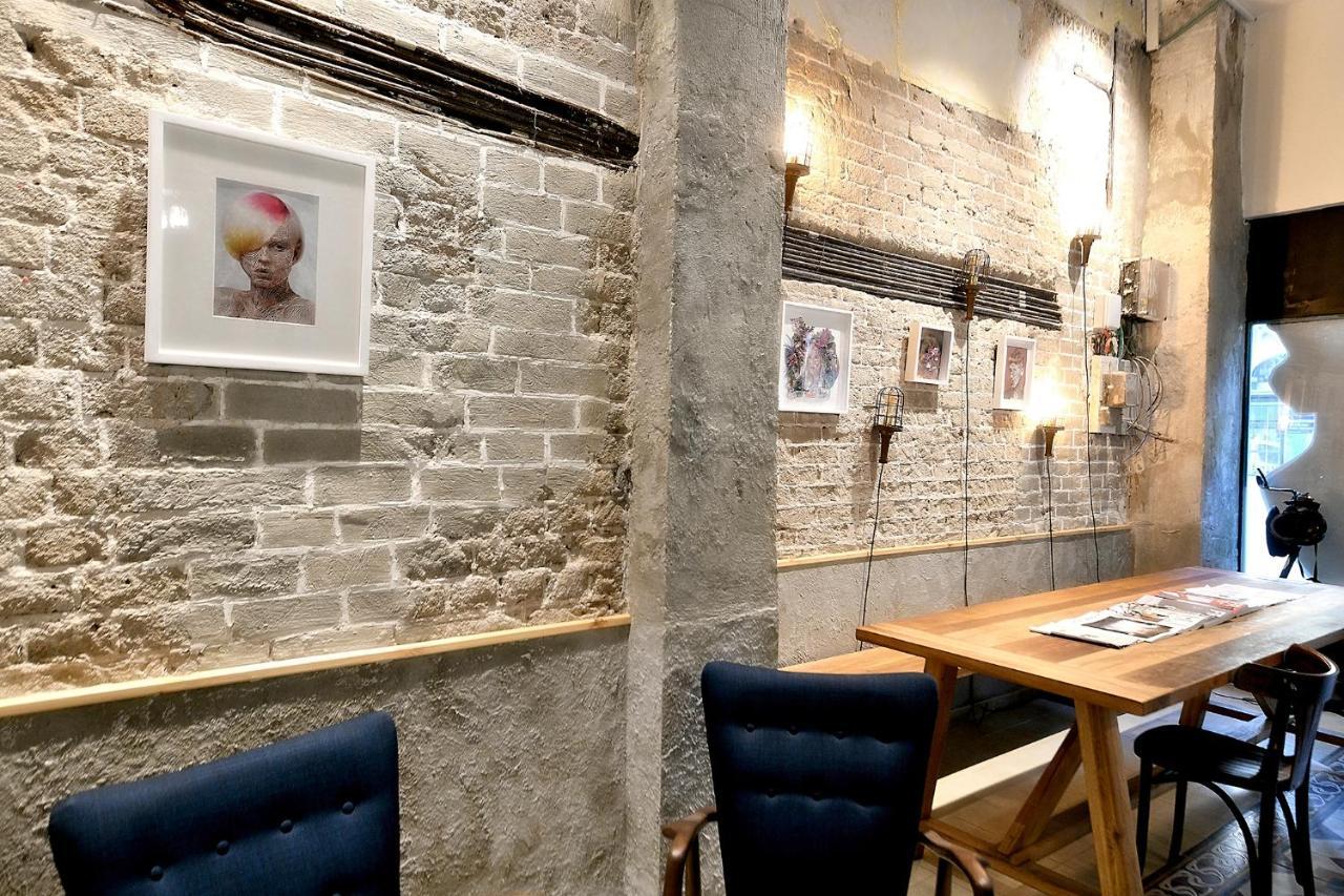 Assemblage Boutique 4*