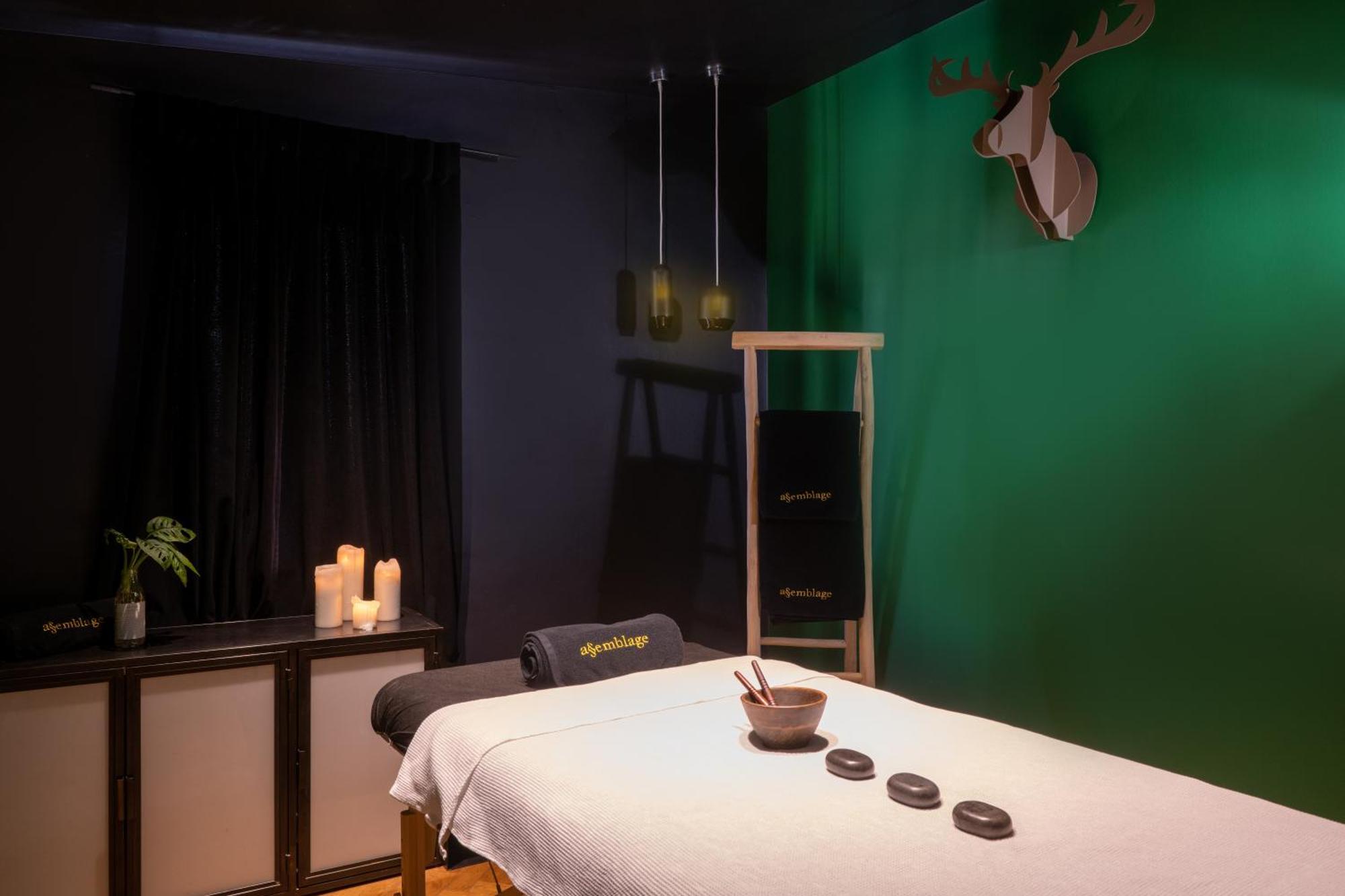 Assemblage Boutique 4*